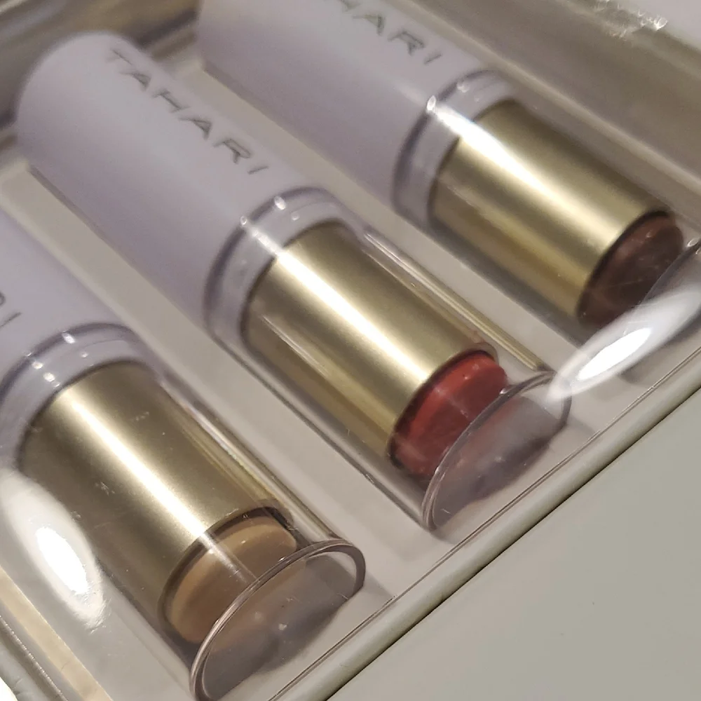 Tahari Face Contour Trio in Textured White and Gold